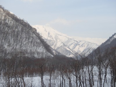 ◆２日目・出発前は谷川岳も良く見えていた◆