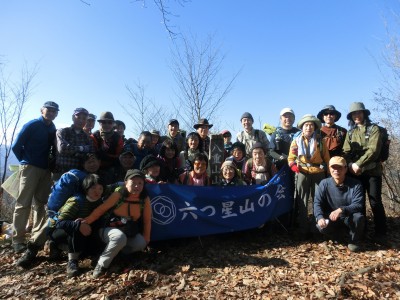 ◆八重山頂上で集合写真◆